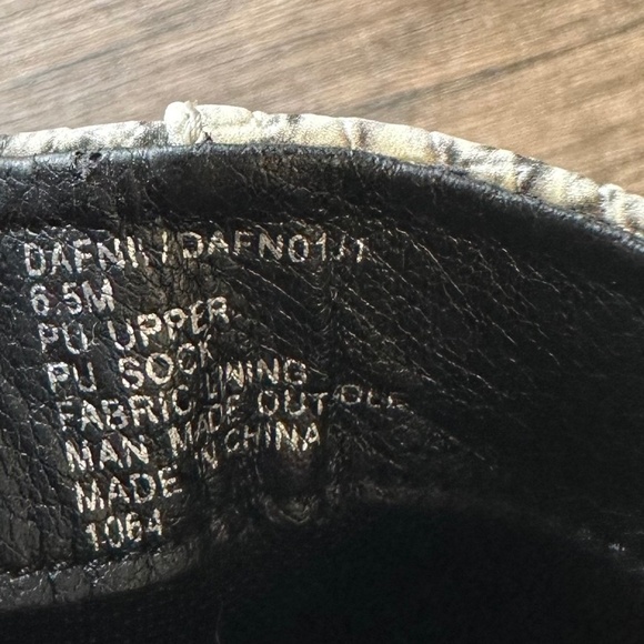 *MADDEN GIRL* Snake Print Dafni Booties Size 6.5 - Picture 8 of 10